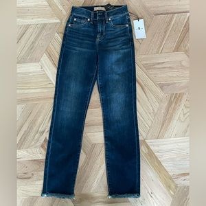 Women’s skinny jeans